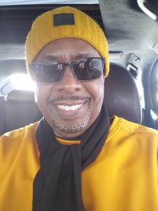 BIG POPPI - Yellow Hat